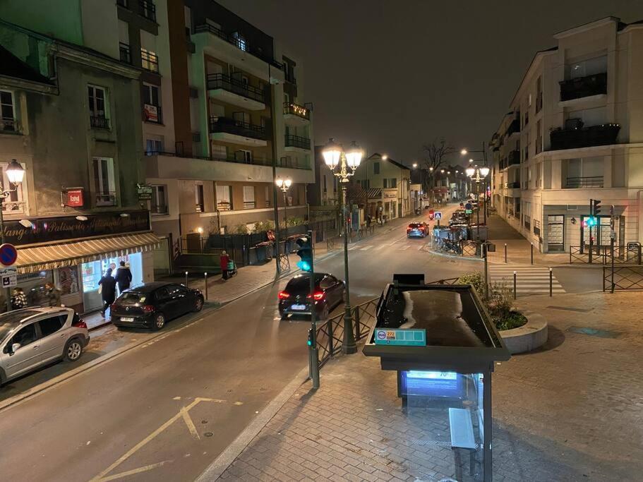 Appartement Luxueux 70M2, 2 Chambres Argenteuil Exterior foto