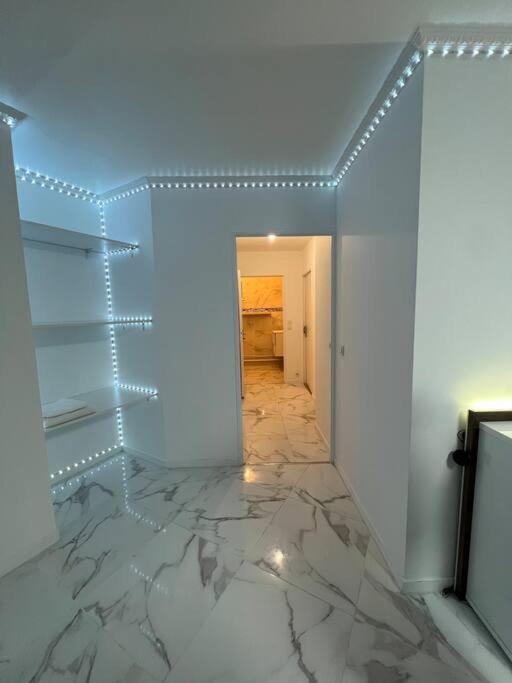Appartement Luxueux 70M2, 2 Chambres Argenteuil Exterior foto